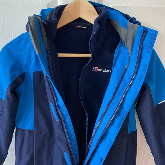 Berghaus 2 in 1 ski jacket - Picture 4 of 11